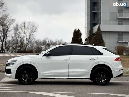 Audi Q8 2020 - фото 4