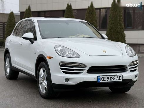 Porsche Cayenne 2013 - фото 17