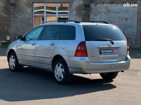 Toyota Corolla 2003 серый - фото 7