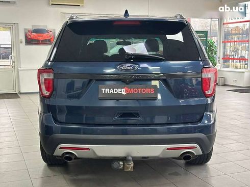 Ford Explorer 2016 - фото 11