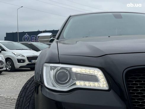 Chrysler 300 2018 черный - фото 14