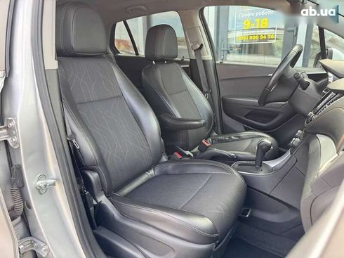 Chevrolet Trax 2017 - фото 17