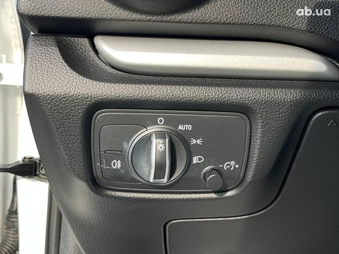 Audi A3 2016 белый - фото 15