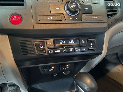 Honda Civic 2012 - фото 12