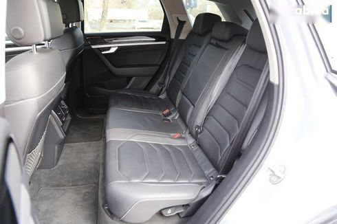 Volkswagen Touareg 2019 - фото 8