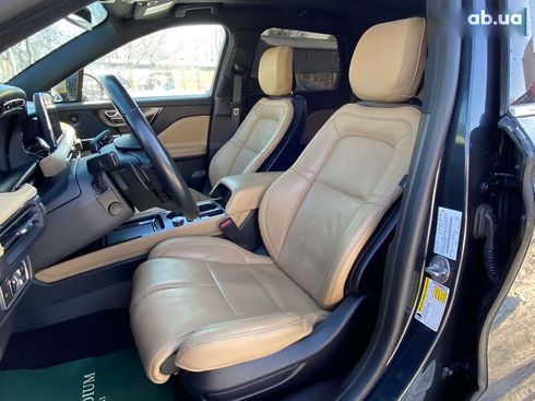 Lincoln Corsair 2022 - фото 11