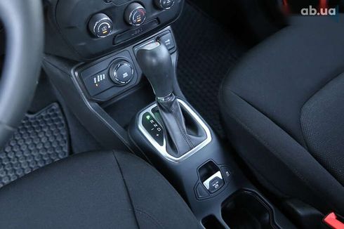 Jeep Renegade 2020 - фото 21
