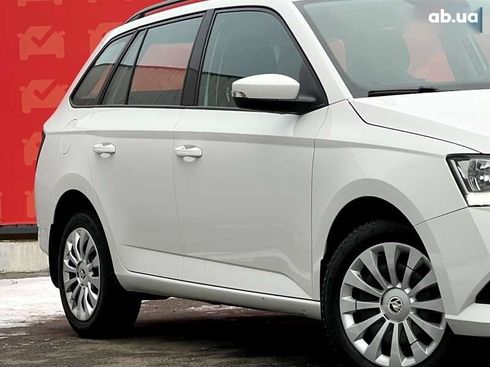 Skoda Fabia 2021 - фото 7