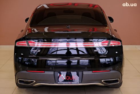 Lincoln MKZ 2017 черный - фото 5