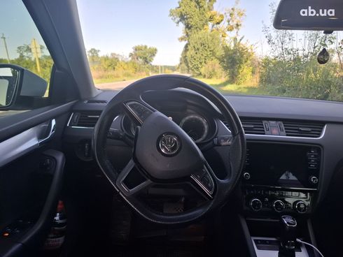 Skoda Octavia 2019 белый - фото 3
