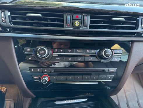 BMW X5 2018 синий - фото 22