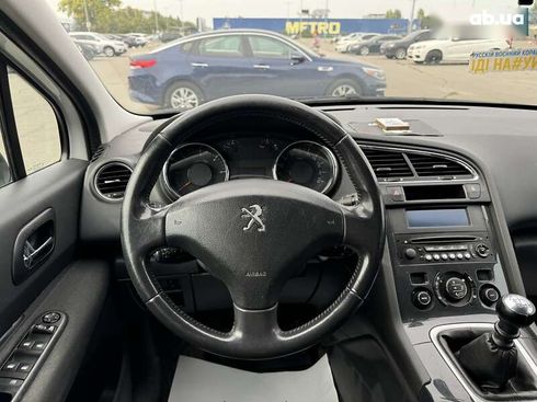 Peugeot 5008 2016 - фото 14