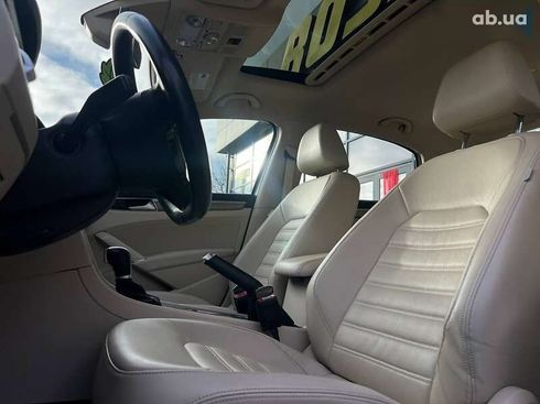 Volkswagen Passat 2017 - фото 9