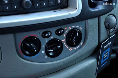 Opel Vivaro 2014 - фото 24