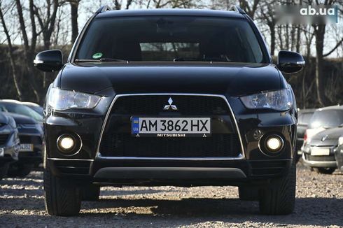 Mitsubishi Outlander 2010 - фото 4