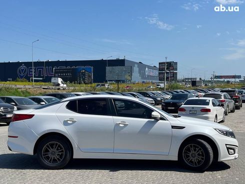 Kia K5 2014 белый - фото 6
