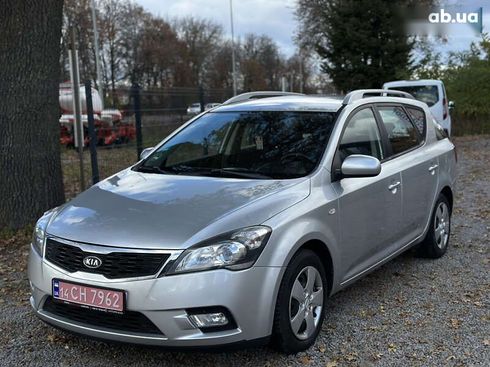 Kia Cee'd 2011 - фото 8