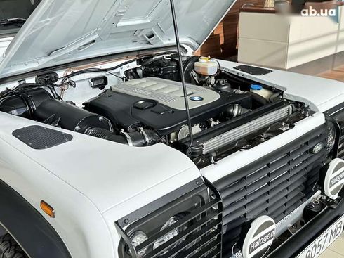 Land Rover Defender 1997 - фото 6