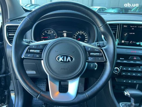 Kia Sportage 2021 черный - фото 26