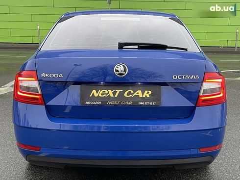 Skoda Octavia 2018 - фото 21