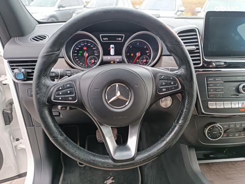 Mercedes-Benz GLS-Класс 2017 белый - фото 30