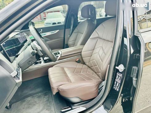 BMW 7 серия 2023 - фото 19