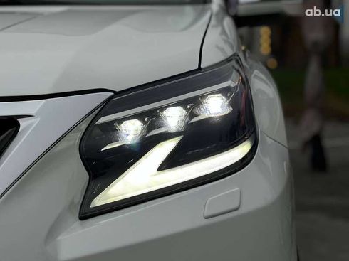 Lexus GX 2020 - фото 4