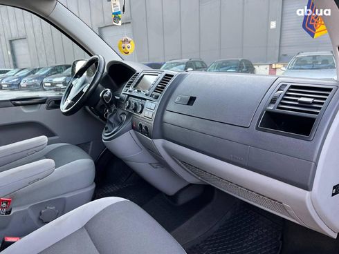 Volkswagen Transporter 2014 коричневый - фото 39