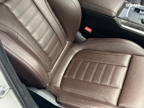 BMW 3 серия 2019 белый - фото 39