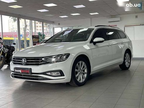 Volkswagen Passat 2020 - фото 7