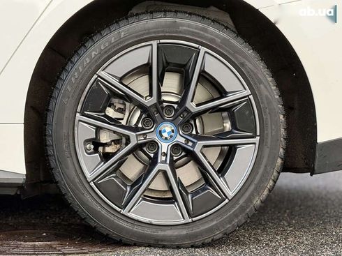 BMW i4 2022 - фото 19