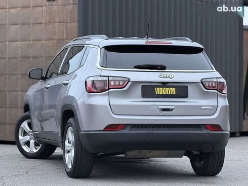 Jeep Compass 2018 - фото 15
