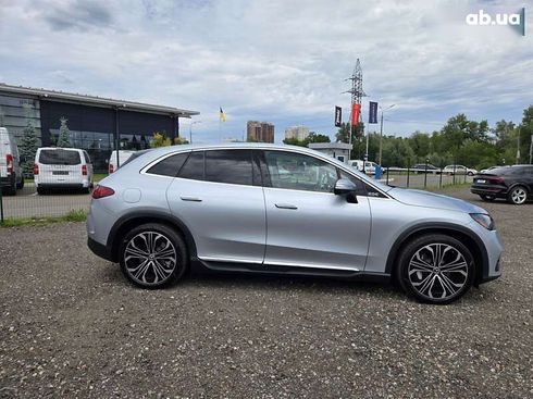 Mercedes-Benz EQE-Класс 2023 - фото 14