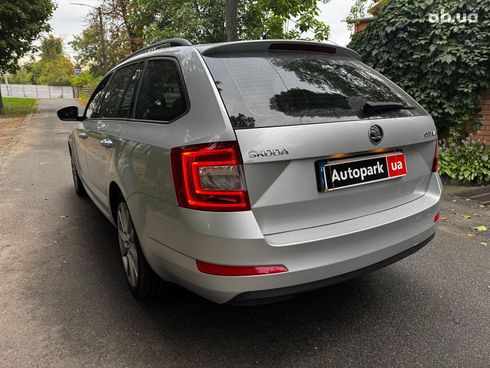 Skoda Octavia 2016 серый - фото 9