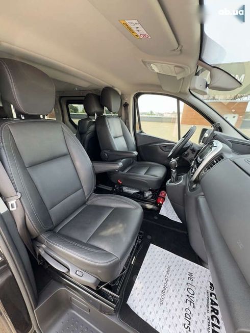 Renault Trafic 2019 - фото 27