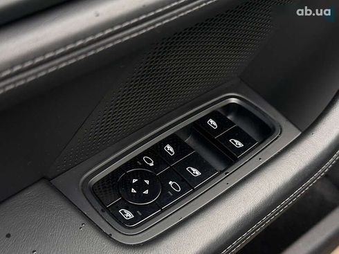 Porsche Taycan 2020 - фото 16