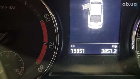 Skoda Octavia 2023 - фото 12