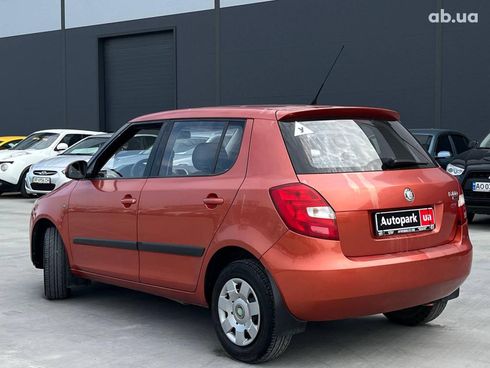 Skoda Fabia 2007 оранжевый - фото 9