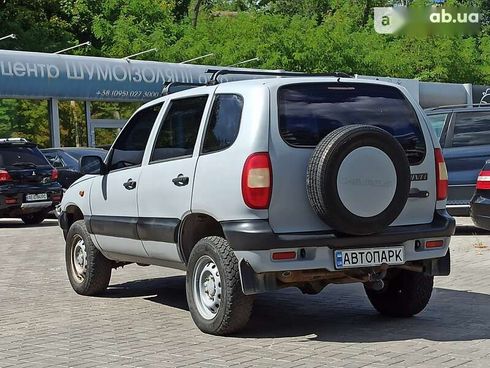 Chevrolet Niva 2004 - фото 7