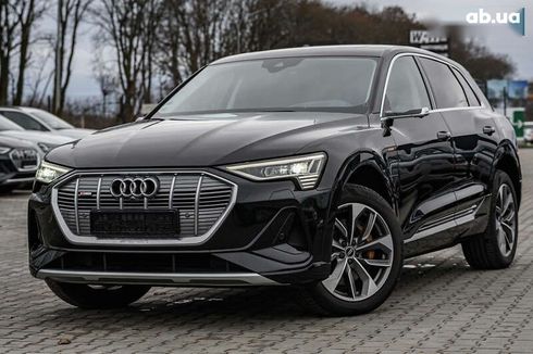 Audi E-Tron 2021 - фото 12