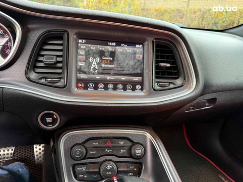 Dodge Challenger 2018 черный - фото 41