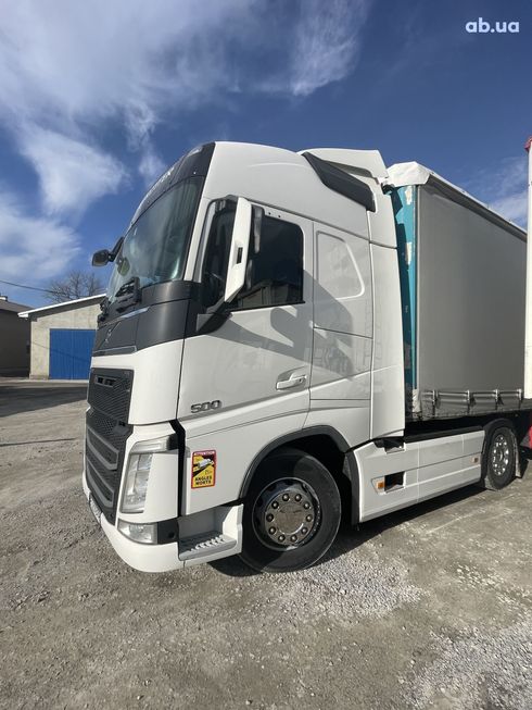 Volvo FH 13 2015 белый - фото 2