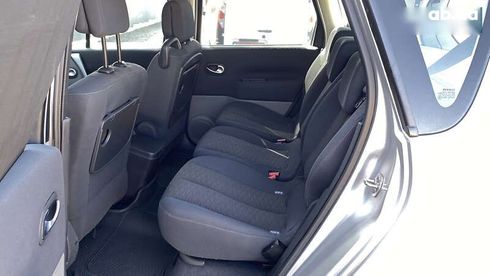 Renault Scenic 2007 - фото 25