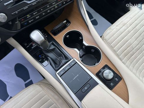 Lexus RX 2021 - фото 11