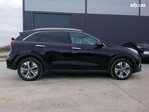 Kia Niro 2019 черный - фото 14