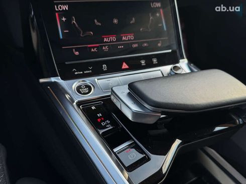 Audi E-Tron 2022 - фото 15