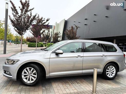 Volkswagen Passat 2019 - фото 9