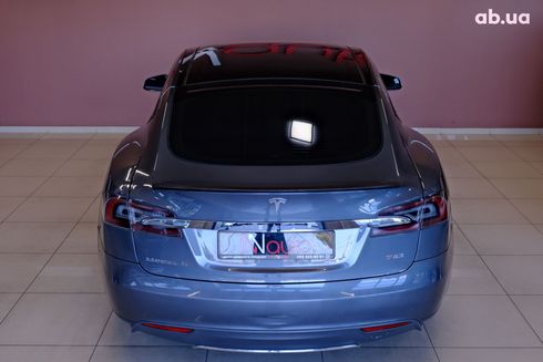 Tesla Model S 2013 серый - фото 6