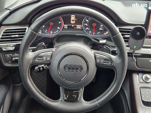 Audi A8 2017 - фото 23