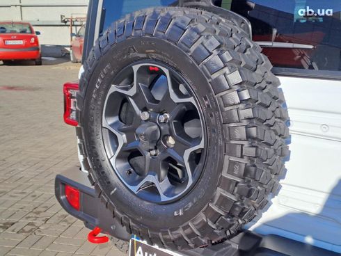 Jeep Wrangler 2023 белый - фото 25